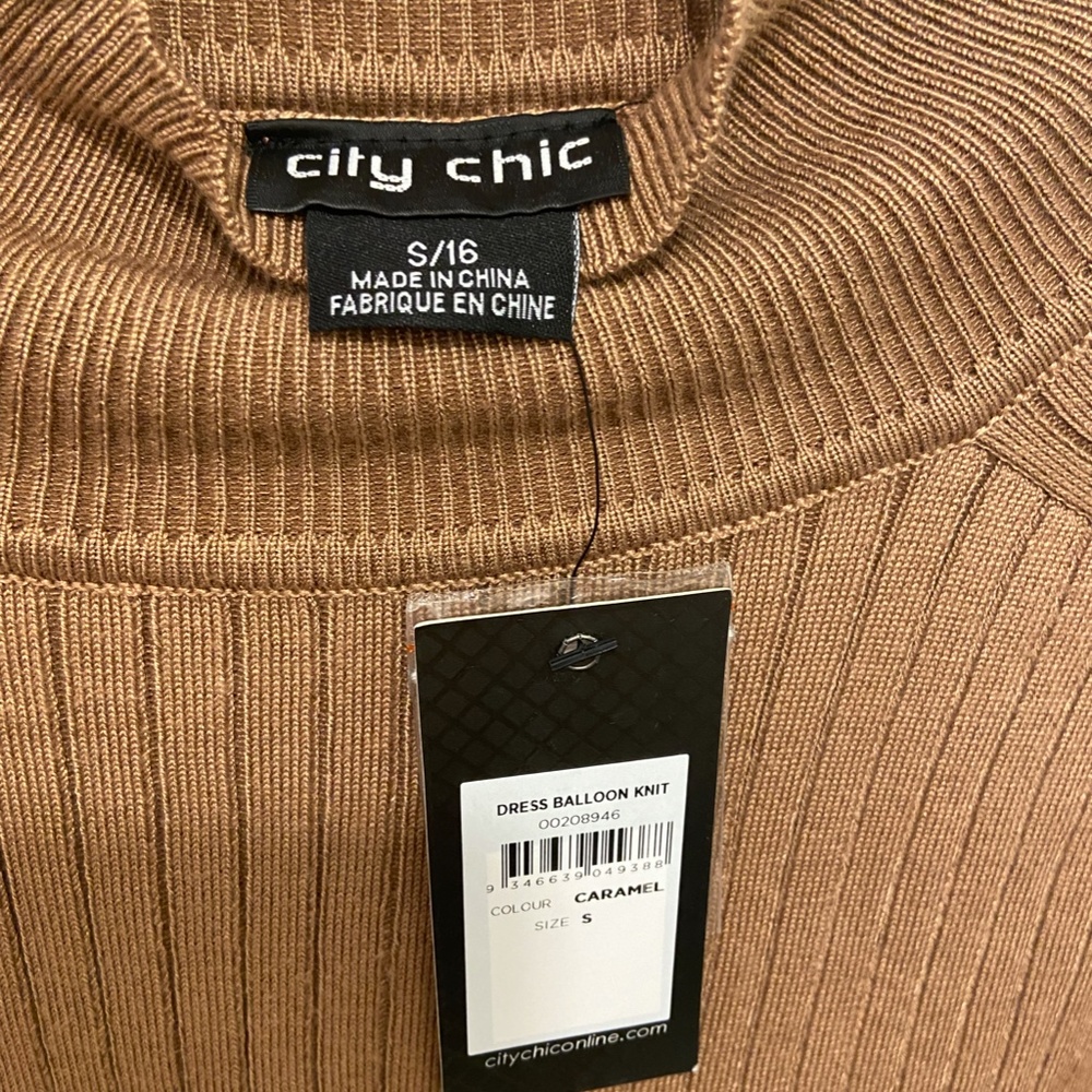 NWT City Chic Balloon Knit Dress Size 16 - Picture 7 of 8